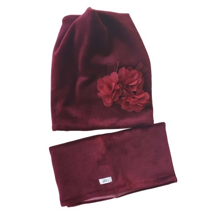 Veliūrinė kepurė su mova pavasariui