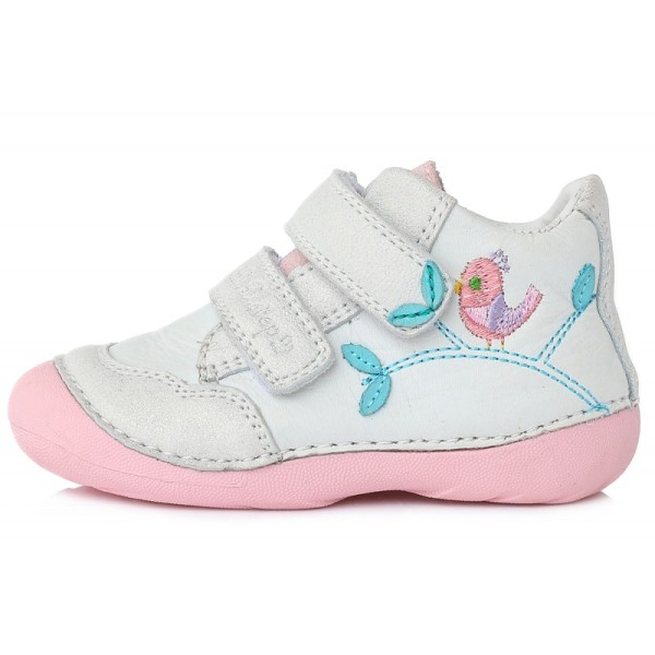 Balti batai 20-24 d. 015165BU Balti batai 20-24 d. 015165BU