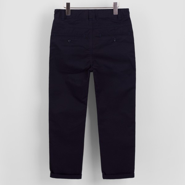 Tamsiai mėlynos medvilninės kelnės B Tamsiai mėlynos medvilninės kelnės B