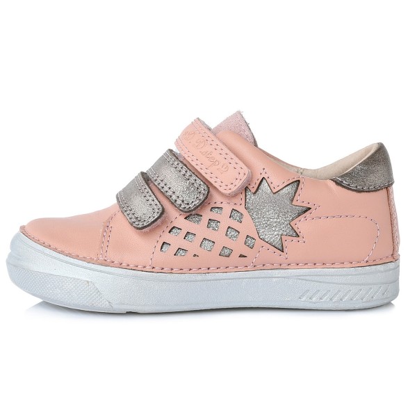 Šviesiai rožiniai batai 25-30 d. 040433M Šviesiai rožiniai batai 25-30 d. 040433M