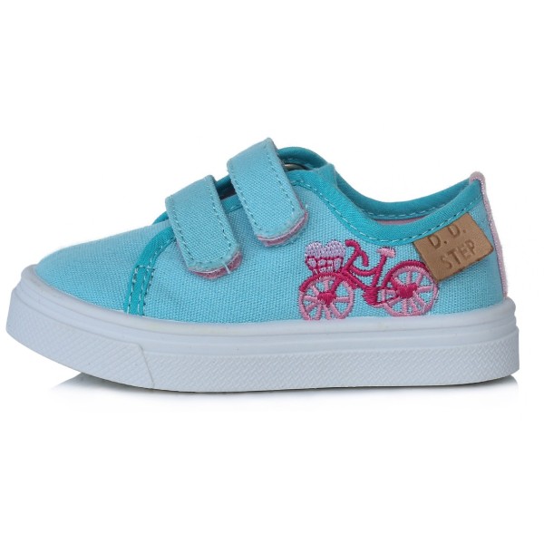 Mėlyni batai 21-26 d. CSG-107A Mėlyni batai 21-26 d. CSG-107A