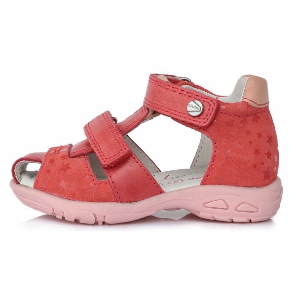 Raudonos basutės uždaru priekiu 25-30 d. AC2907026M Raudonos basutės uždaru priekiu 25-30 d. AC2907026M