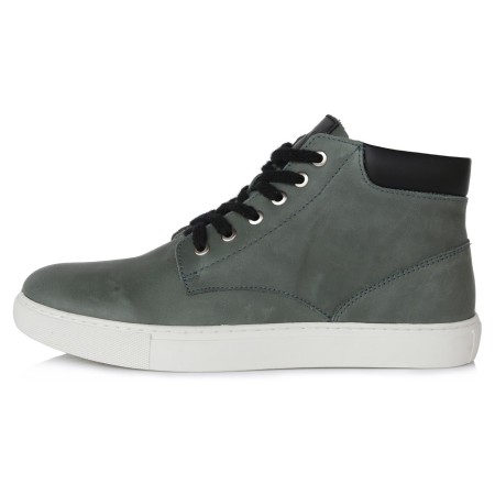 Pilki batai 37-42 d. 052-6