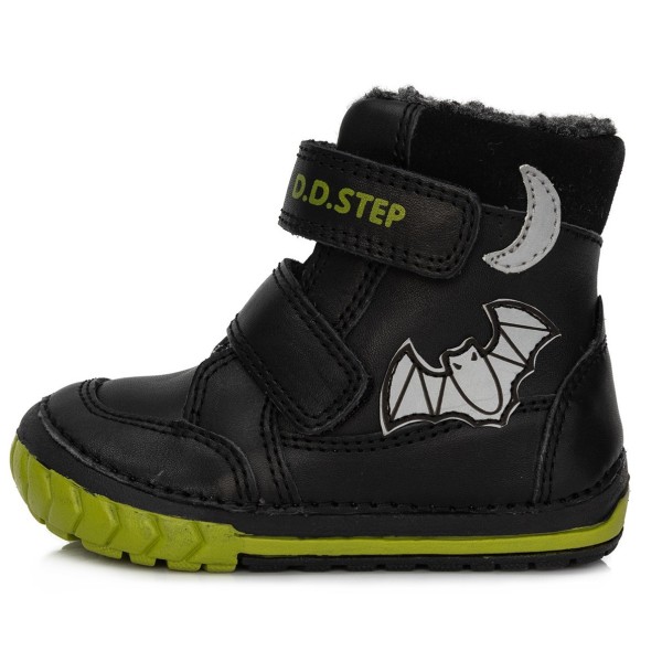 Juodi batai su pašiltinimu 20-24 d. 029308A Juodi batai su pašiltinimu 20-24 d. 029308A