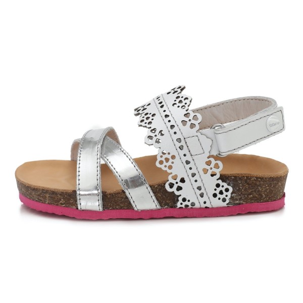 Baltos atviru užkulniu basutės kamštiniu padu 31-36 d. AC051705L Baltos atviru užkulniu basutės kamštiniu padu 31-36 d. AC051705L