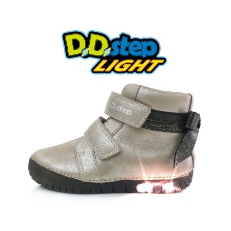 Kreminiai LED batai 31-36 d. 050927BL