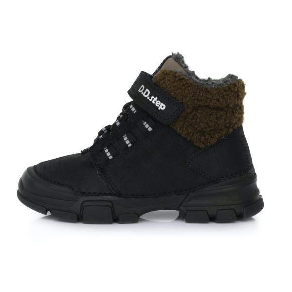 Juodi batai su pašiltinimu 25-30 d. 056179AM Juodi batai su pašiltinimu 25-30 d. 056179AM