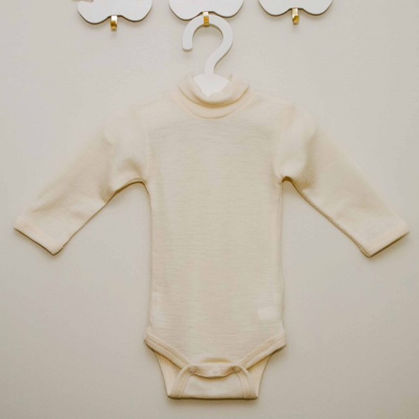 Vilaurita merino vilnos smėlinukas-golfas 422 Vilaurita merino vilnos smėlinukas-golfas 422